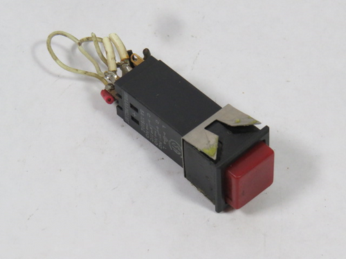 Dialight 554-1221-211 Push Button 2NO 2NC Red Extended USED