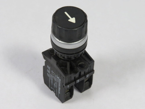 Klockner-Moeller M22-WR3 Selector Switch 3-Pos 2NO Black w/White Arrow USED