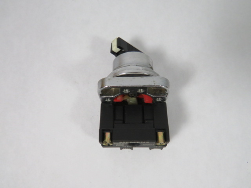 Furnas 52SA2AABK1 Ser F Selector Switch 1NO Touch-safe 2-Pos USED