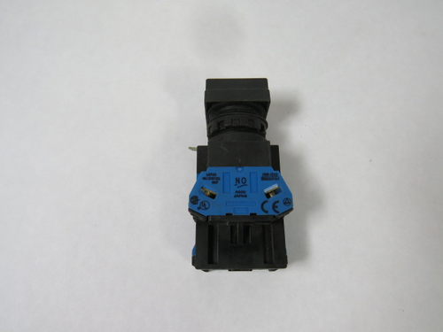 IDEC HW-CL20 Clear Push Button 2NO 24V 1W USED