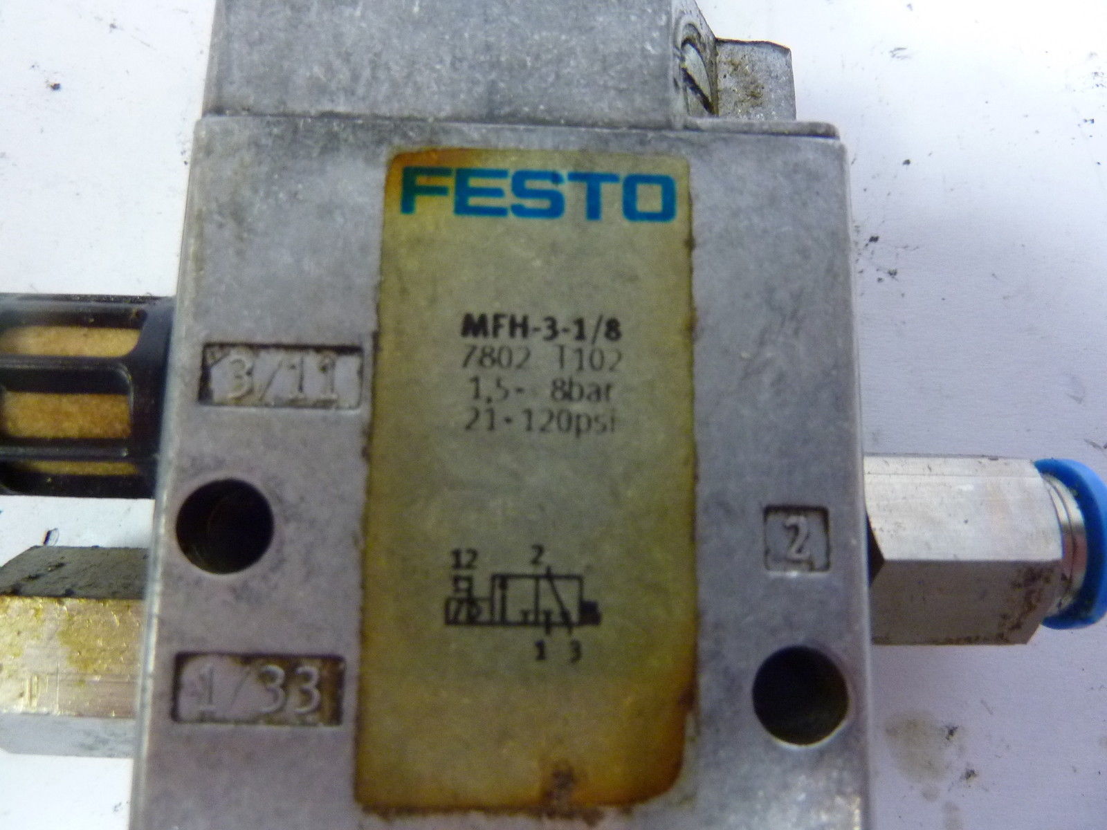 Festo MFH31/8 Solenoid Valve w/ Manual Override w/o Coil & Socket