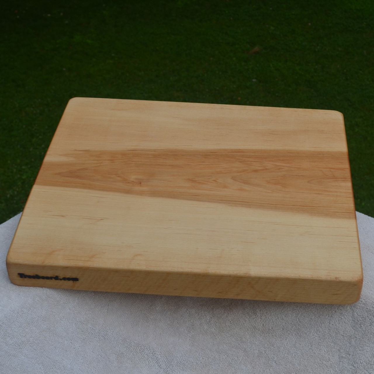 maple cutting board