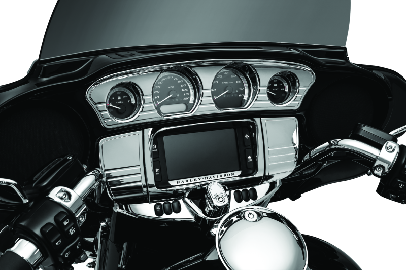 Kuryakyn Kuryakyn Switch Panel Accent 14-Up Touring Models Chrome