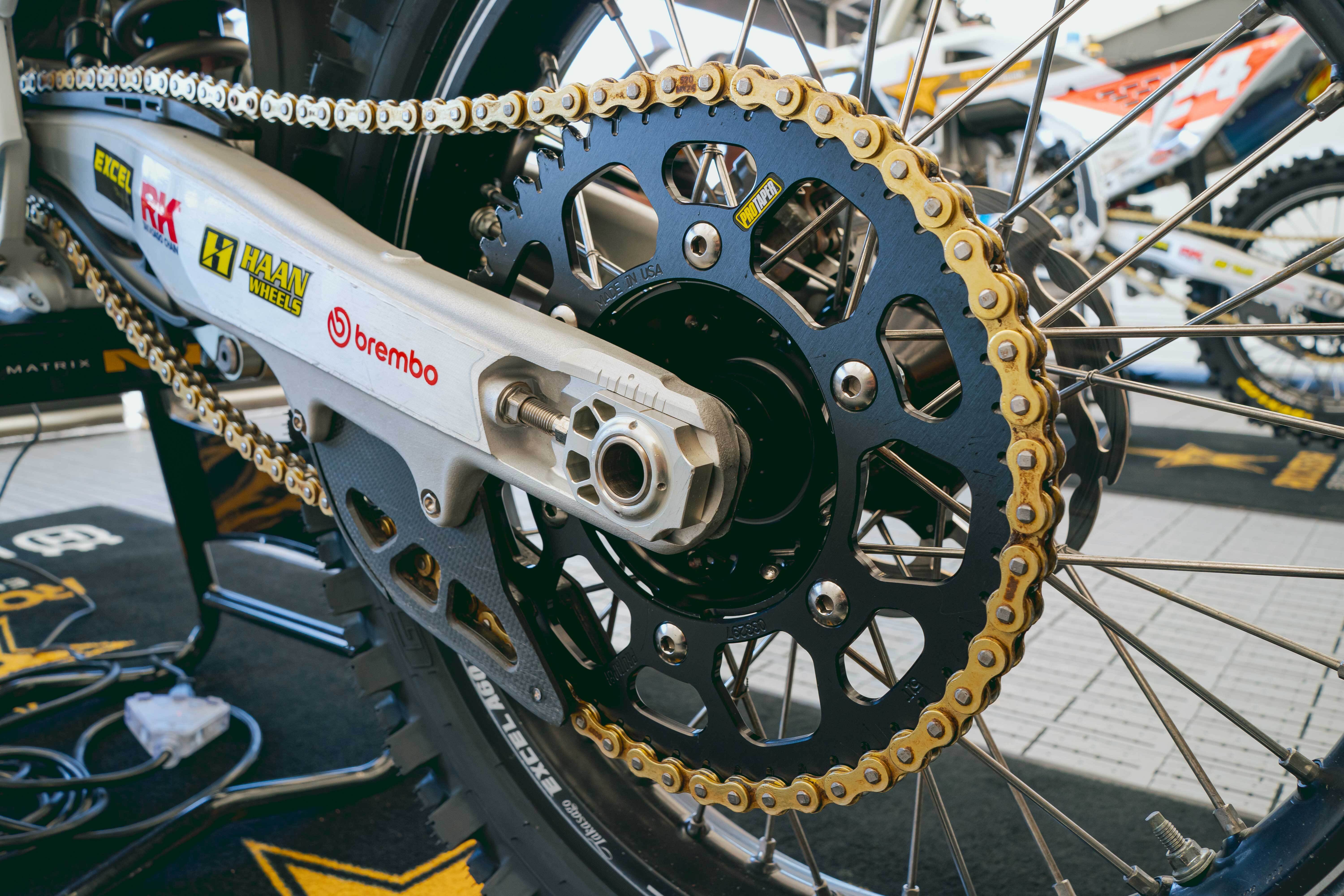 ProTaper Handlebars, Grips, & Controls | Official Website