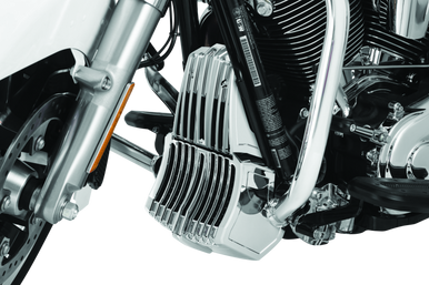 Kuryakyn Kuryakyn Oil Cooler Cover Milwaukee-8 Chrome - 6417