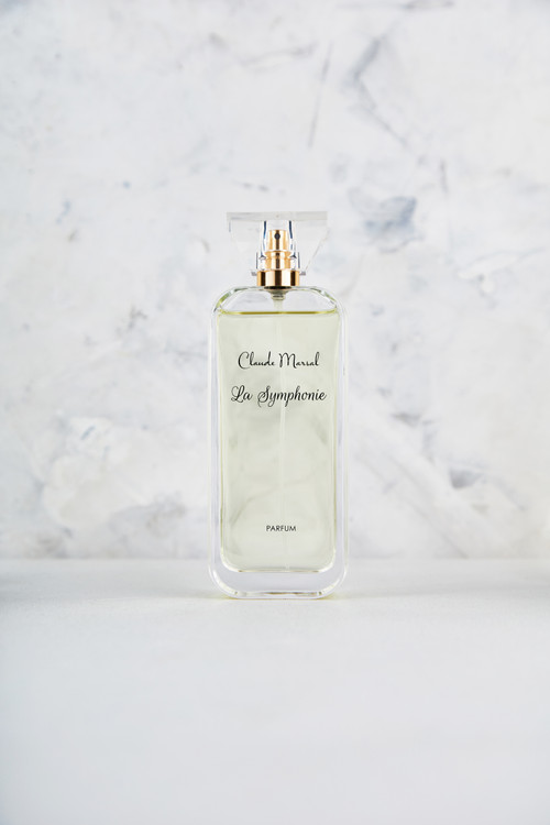 "La Symphonie" is an elegant perfume for the soft, and delicate woman who at the same times strives to be passionate. "La Symphonie" belongs to the Floral and Fruity Fragrance Family.
TOP NOTES
The perfume opens with Grapefruit and Quince.
HEART NOTES
It continues to the foundation of beautiful Jasmine and Hyacinth.
BASE NOTES
The last touch of the perfume is Amber, White Musk, Iris, and Virginia Cedar unfolding the entire soul of the perfume.