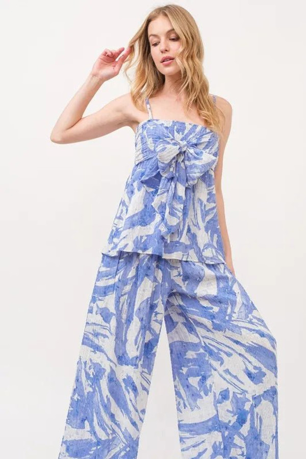 And The Why Smocked Tied Babydoll Abstract Print Top
