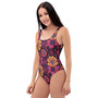 Trendy One-Piece Swimsuit – Confidence Starts Here