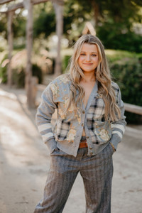 Rodeo Quincy Women's Honey's Pretty Plaid Sweater