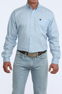 Cinch Men's Solid Light Blue Long Sleeve Button-Down Shirt