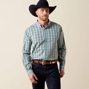 Ariat Men's Blue Turquoise Plaid Wrinkle Free Wolfe Classic Fit Shirt