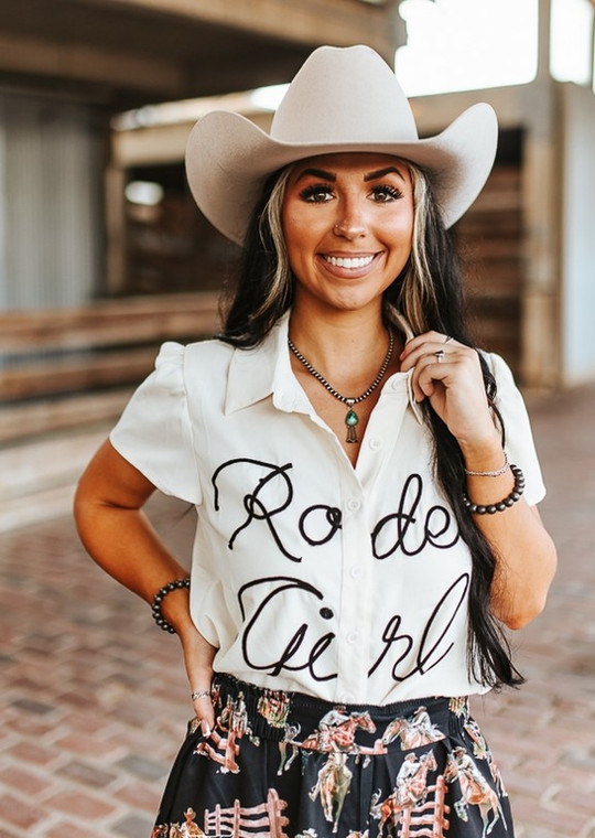 Women's Ivory Rodeo Girl Embroidered Puff Sleeve Button Down Top