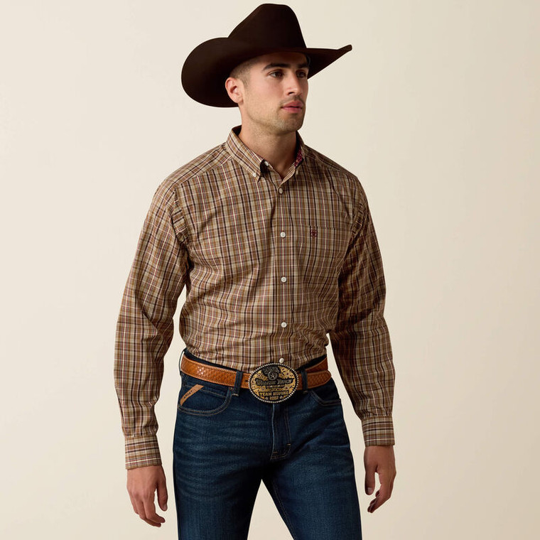 Ariat Men's Butternut Medium Plaid Wrinkle Free Rease Classic Fit Shirt