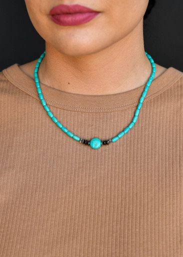 Dainty Jewellery Online | Turquoise stone Necklace – RosyWine