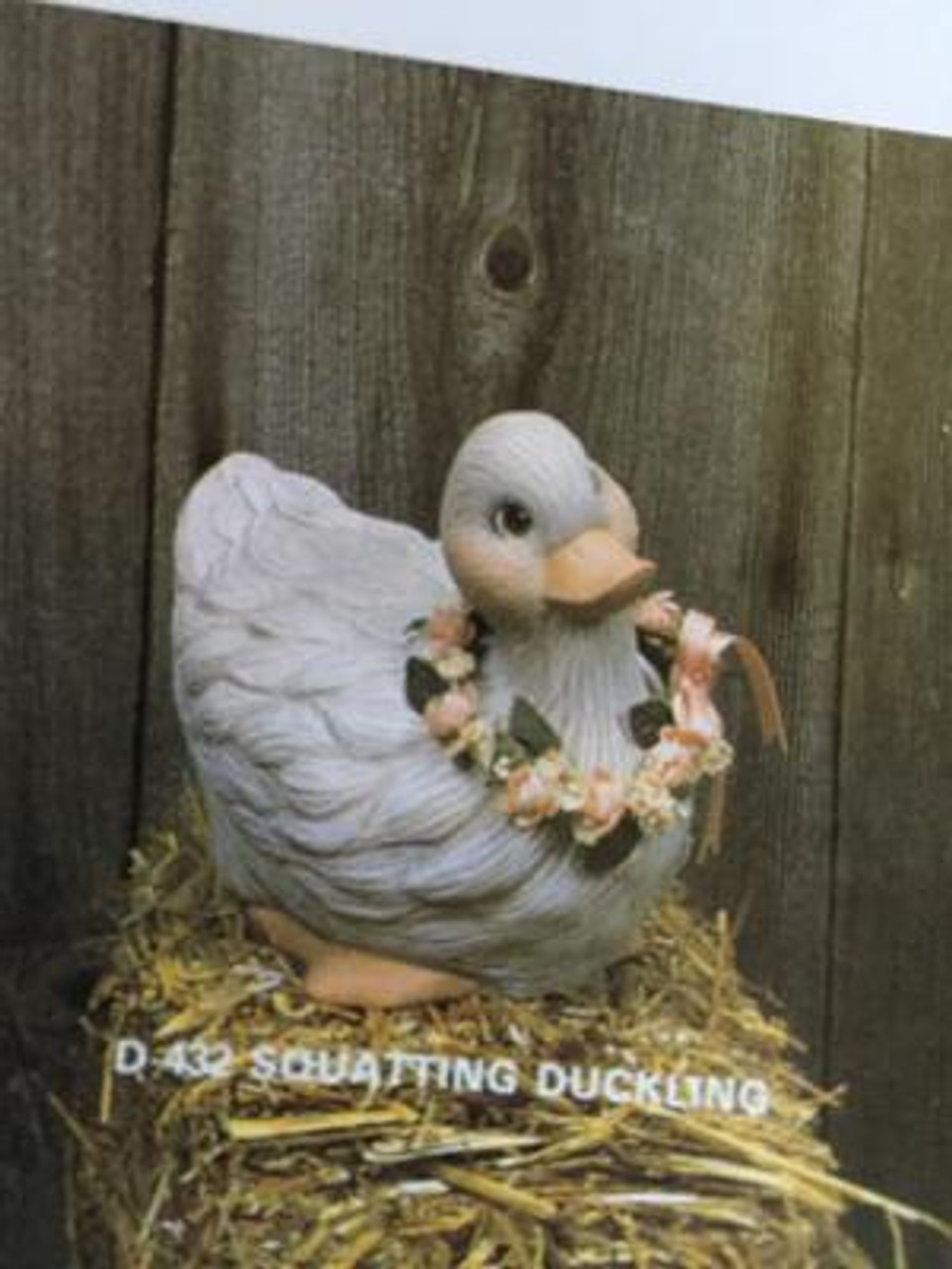 Dona's 432 Squatting Duckling, 6.5"H