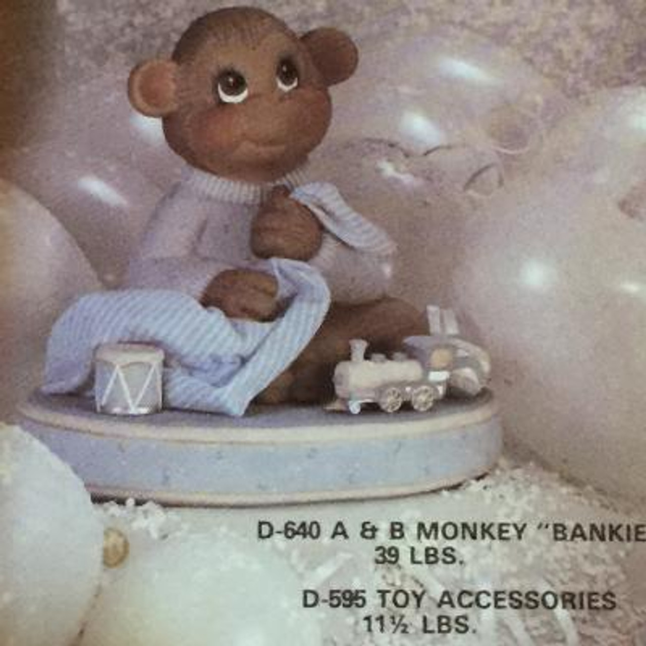 Dona's 640 AB Bankie Monkey, 9"H