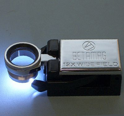 BETAMAG 12X WIDE FIELD WITH LIGHT (EA)