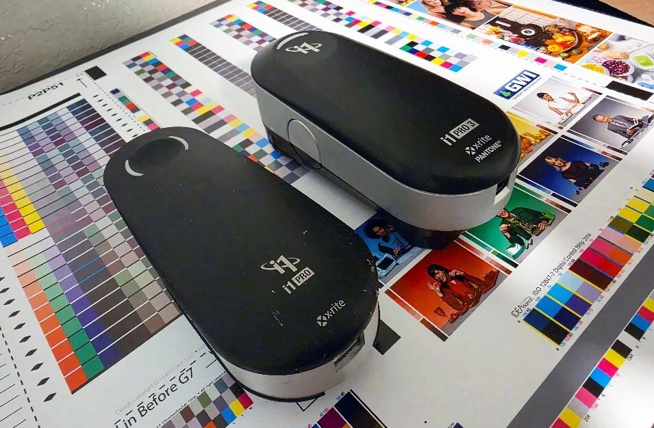 The i1Pro, i1Pro2, and i1Pro3 spectrophotometers shown side by side from left to right