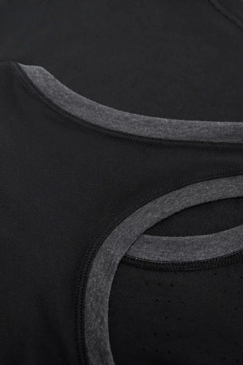 Energize Tank Black uwomen