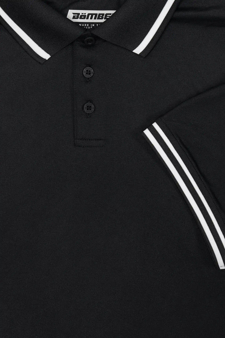 Acropolis Polo, black flat-knit collar with contrast tipping, close-up view