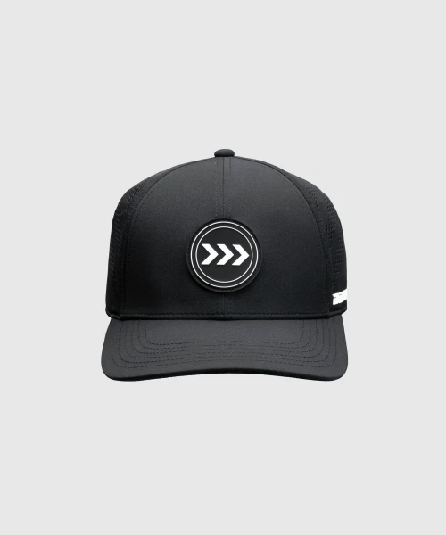 Flash Snapback, black relaxed 6-panel snapback with silicone Bomber logo, front view