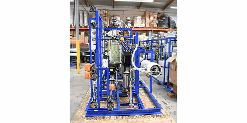 reverse osmosis plant with electrodeionization side view