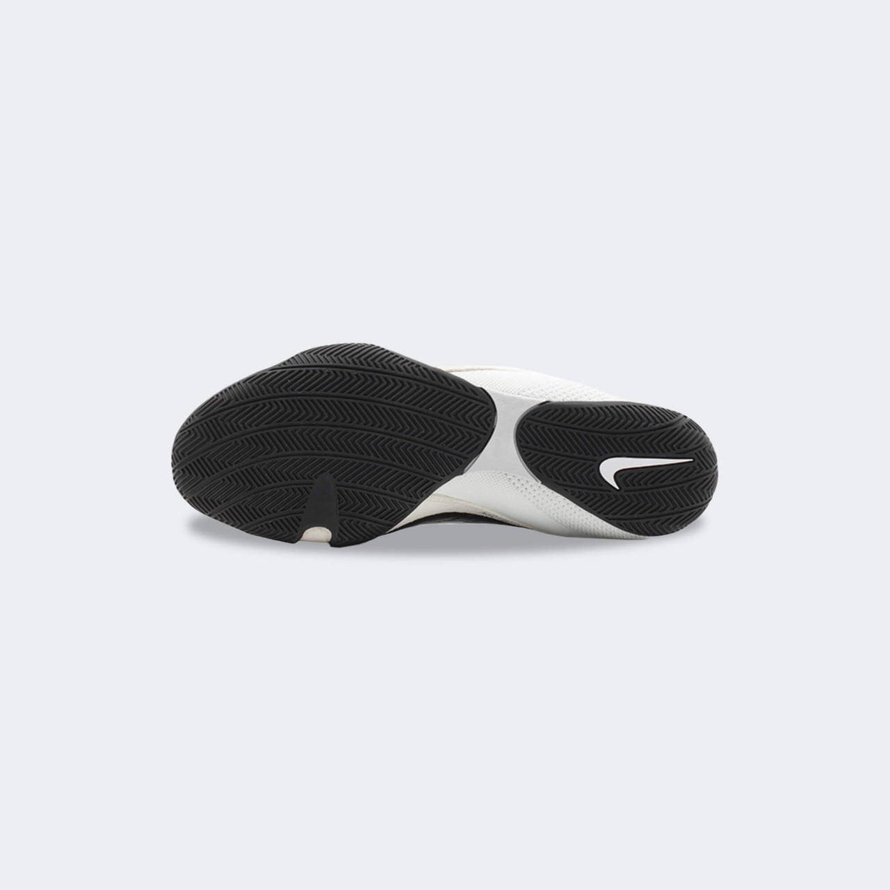 Nike Machomai 3 | White | Combat Corner