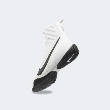 Nike Machomai 3 | White | Combat Corner