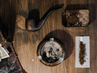 Pipe Tobacco Buyer's Guide: How to Find a Type You'll Love