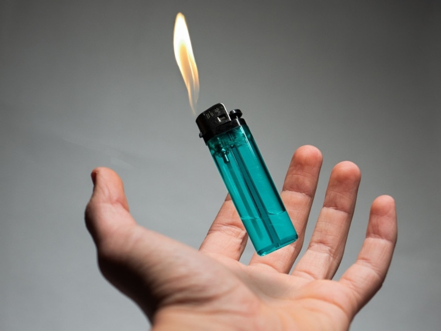 How to Keep Lighters Clean (and Why It Matters) Paykoc Pipes