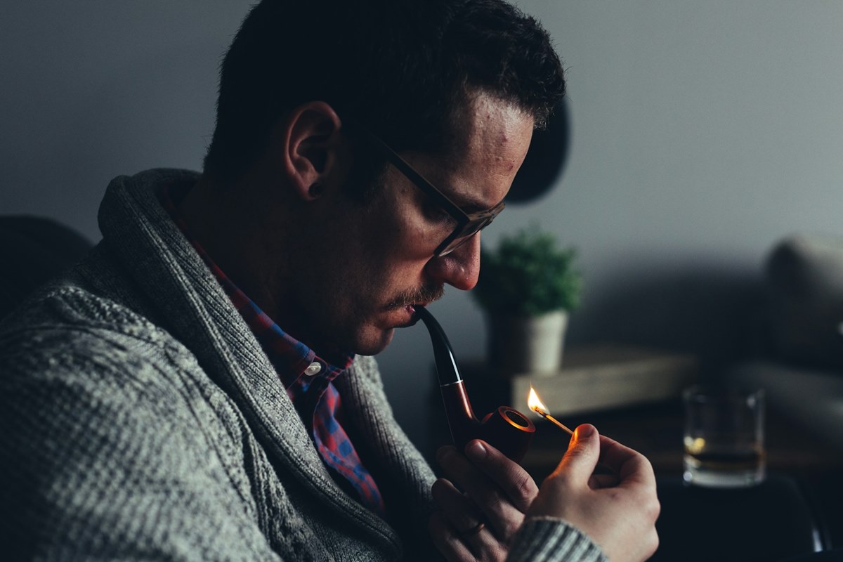 Tobacco Pipe Won't Stay Lit? Here's What You're Doing Wrong Paykoc Pipes
