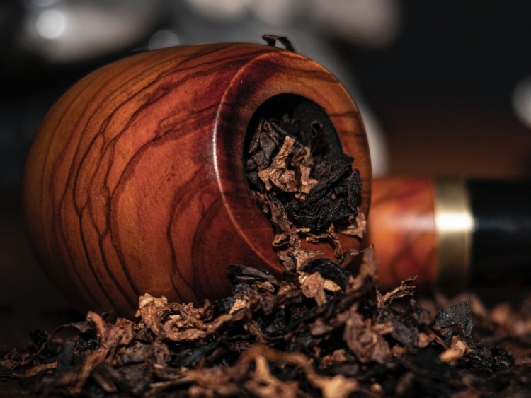 What is the Delayed Gratification Technique for Pipe Smoking? Paykoc