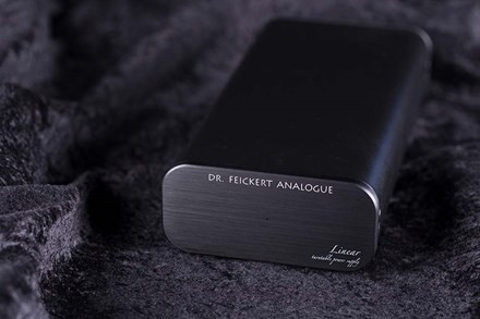 Dr. Feickert Analogue Turntable Power Supply - Thumbnail 2