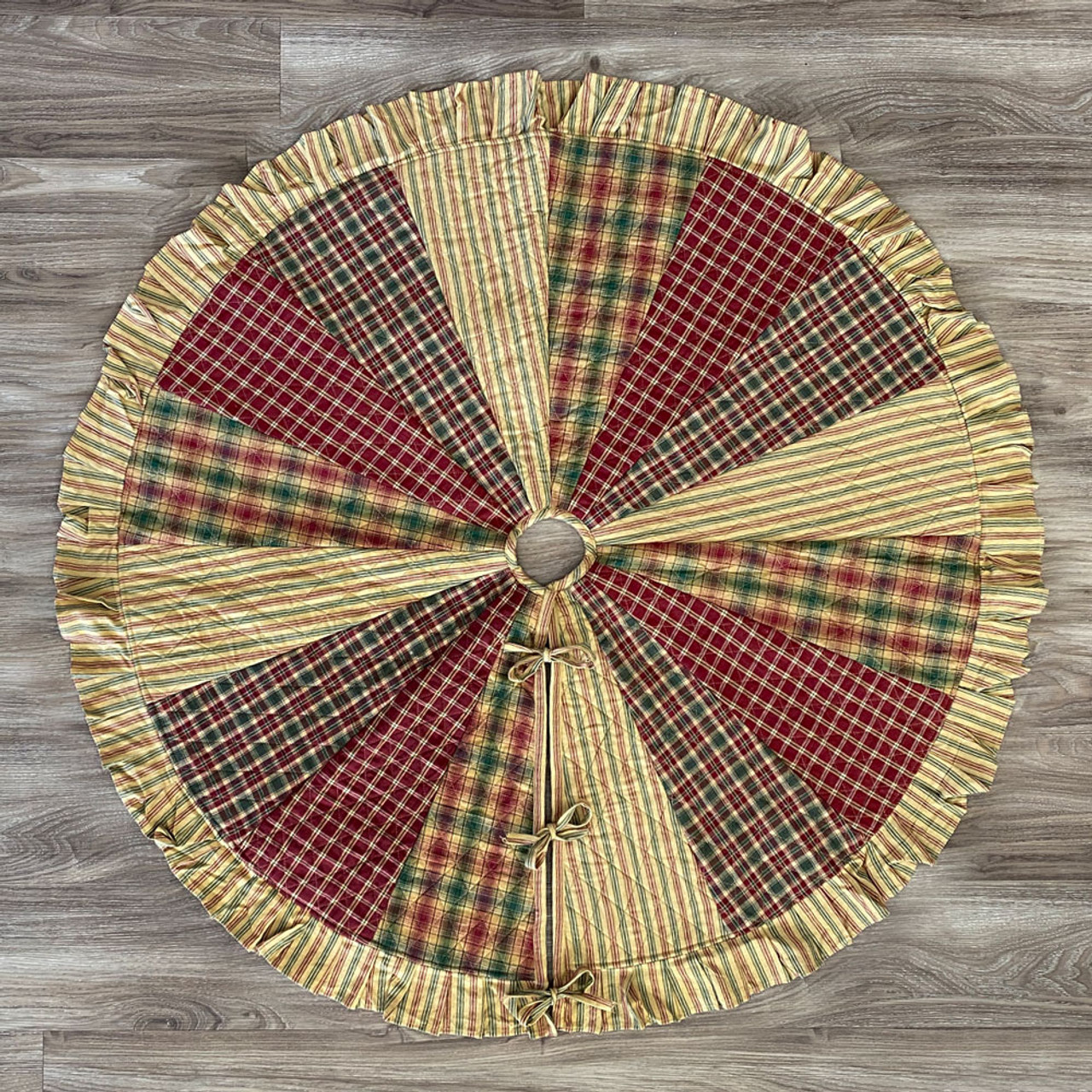 48" Vintage Christmas Quilted Homespun Plaid Tree Skirt by Marilee Home