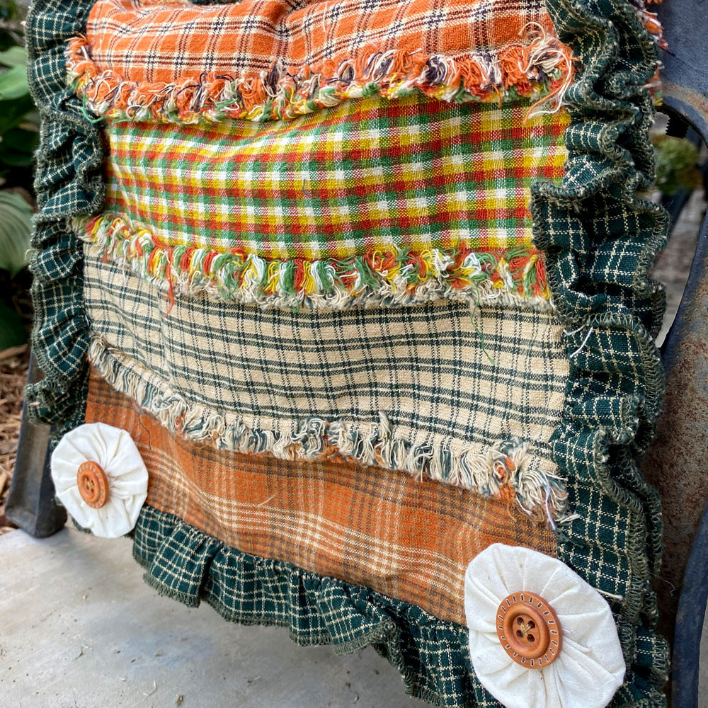 Pumpkin Patch Rag Strip Table Runner Kit w/Pattern - Jubilee Fabric