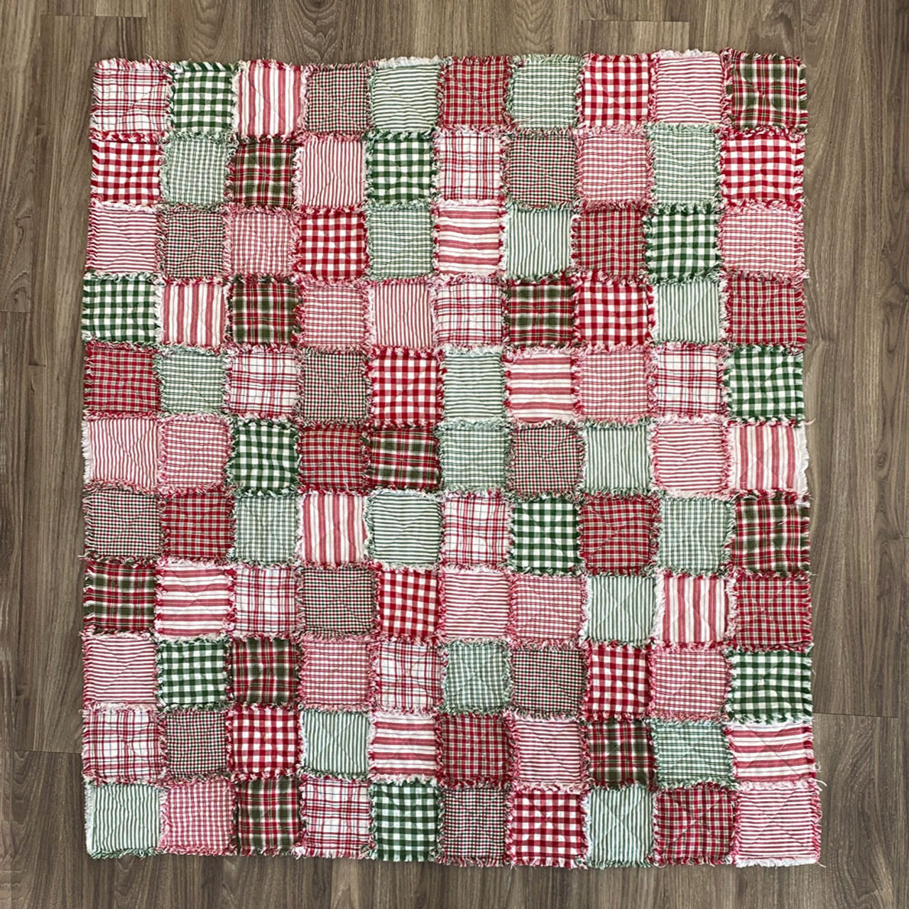 Merry Christmas Homespun Quilt Kit