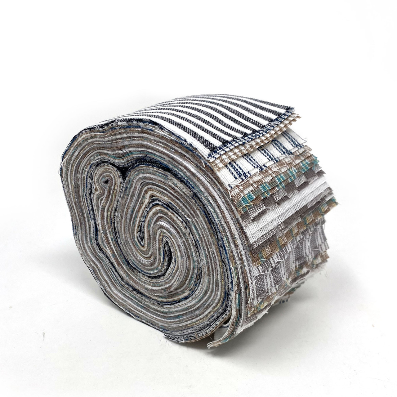 Lightwash Homespun Fabric 2.5 X 44 inch Precut Roll (Jelly Roll) - 22 pc.