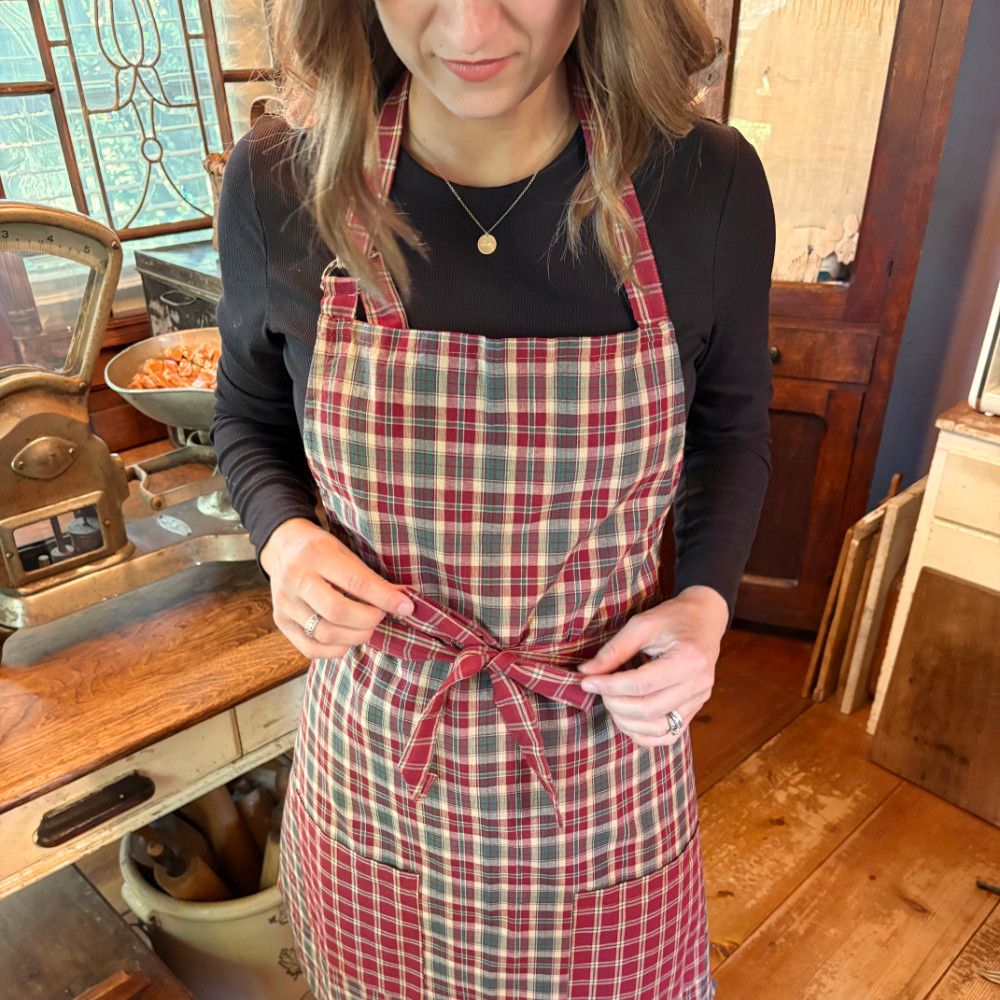 Vintage Christmas Plaid Hostess Apron with Gift Bag