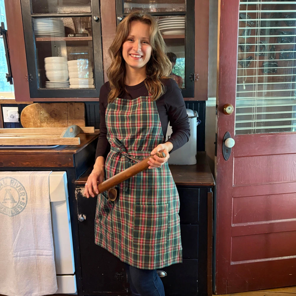 McCuan Green Tartan Plaid Hostess Apron with Gift Bag