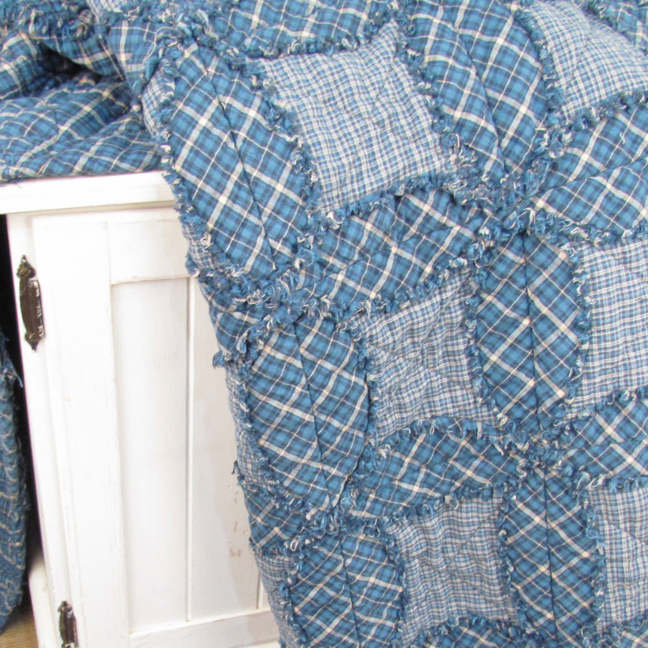 Cathedral Rag Quilt Throw Pattern - DIGITAL