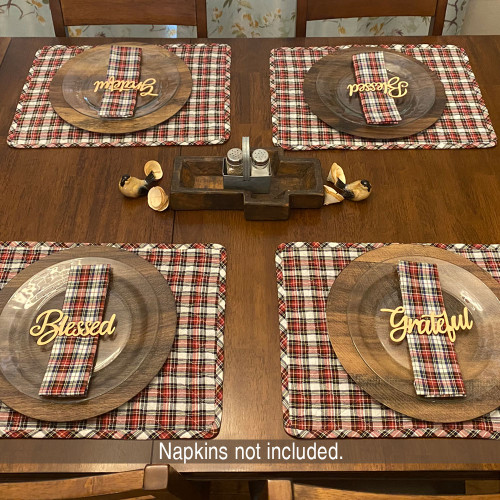 Highland Red Tartan Plaid Quilted Christmas Homespun Placemats; 14" x 19" - Set of 4 Highland Red Tartan Plaid Quilted Christmas Homespun Placemats; 14" x 19" - Set of 4
