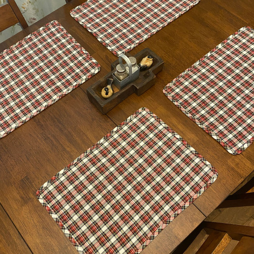 Highland Red Tartan Plaid Quilted Christmas Homespun Placemats; 14" x 19" - Set of 4