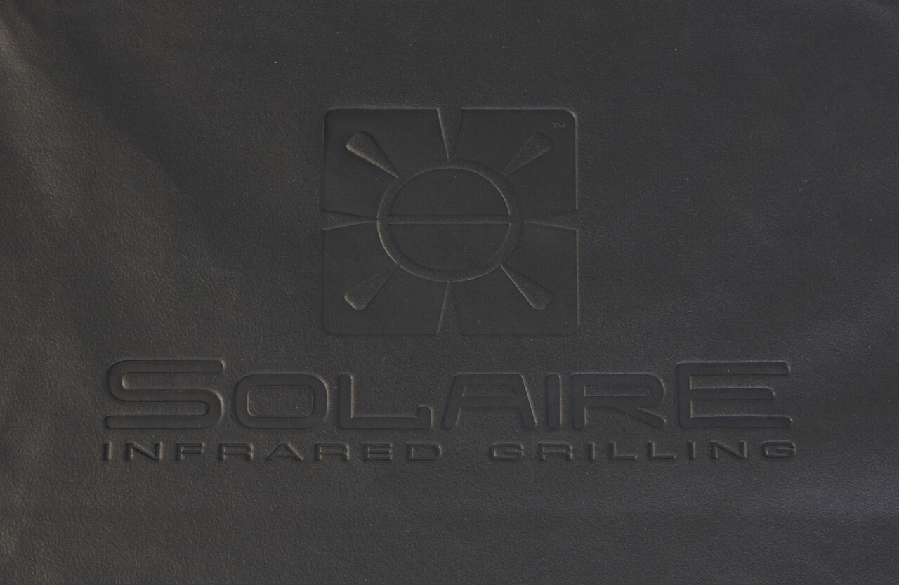 Embossed Solaire Logo
