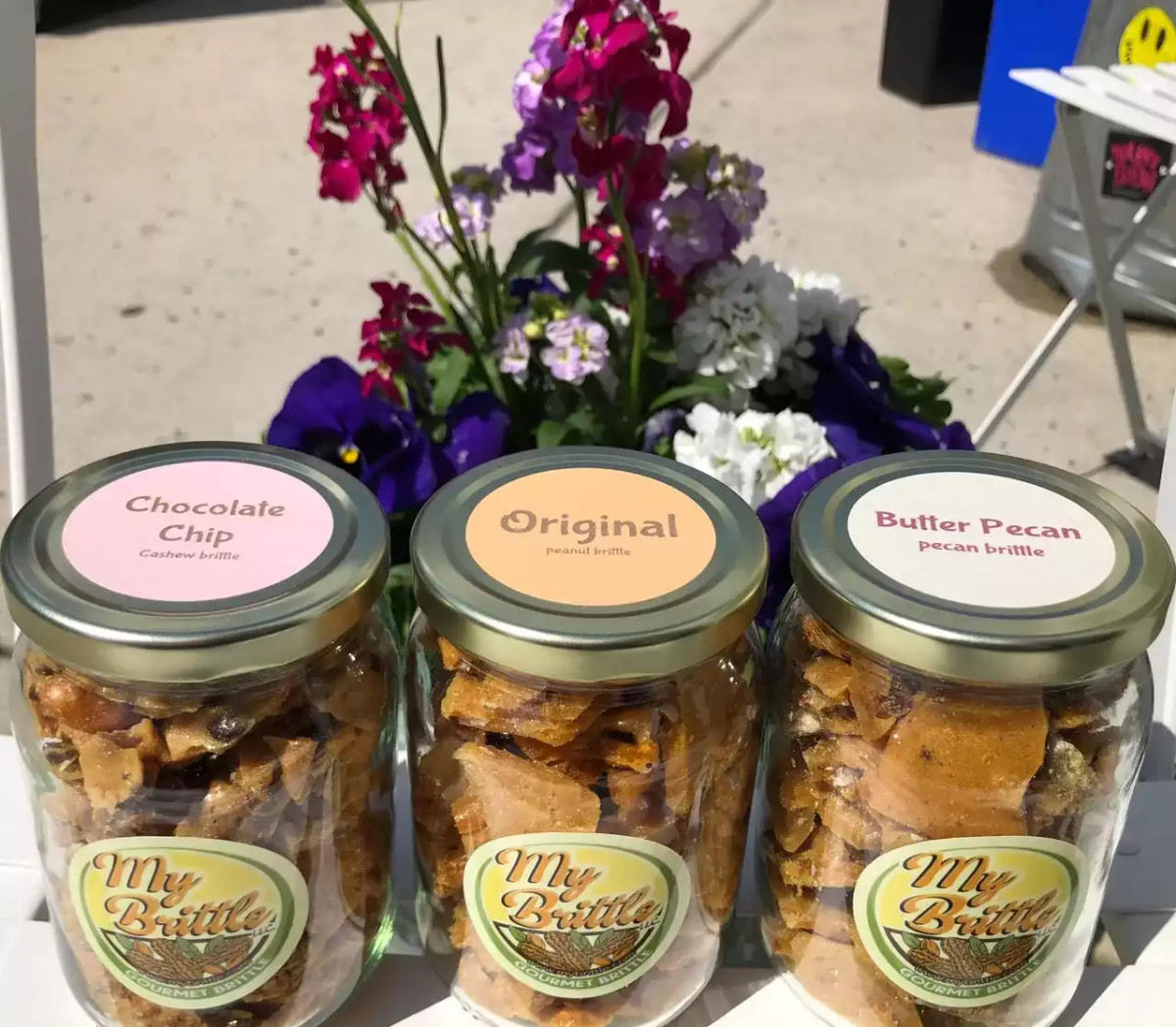 Set of 6, 16 oz Glass Jar with Lug Lid  Straight Sided Glass Jars