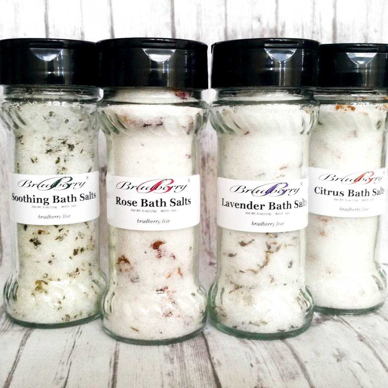 Adjustable Glass Spice Jars- Set of 6 Sleek Seasoning Shaker Rub Container  Tins with 6 Pouring Sizes