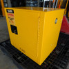 Global Industrial Flammable Liquid Storage Cabinet 6-Gallon 23x18x22"H