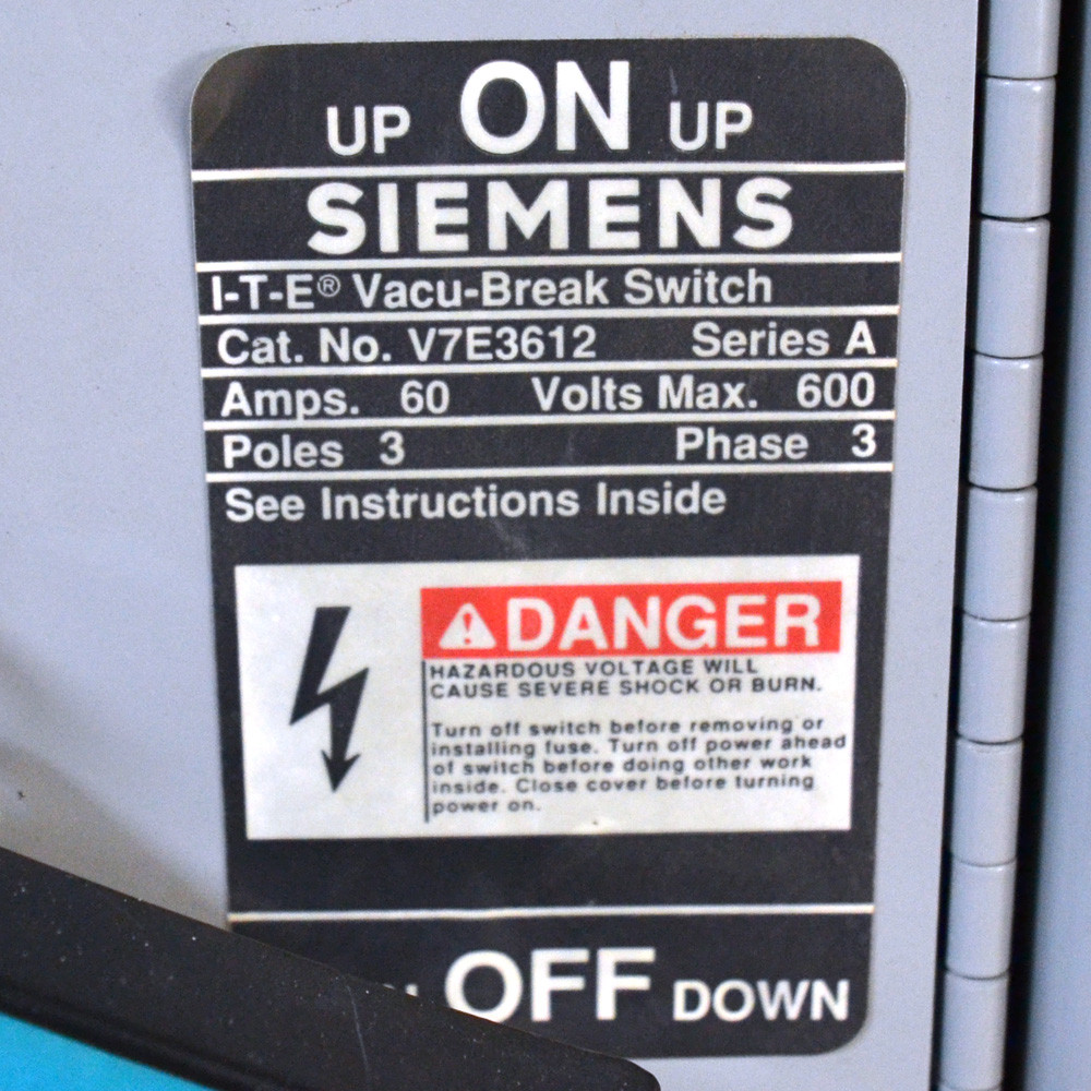 Siemens F2E75ML800EBS Industrial 800A Panelboard Box Vacuum