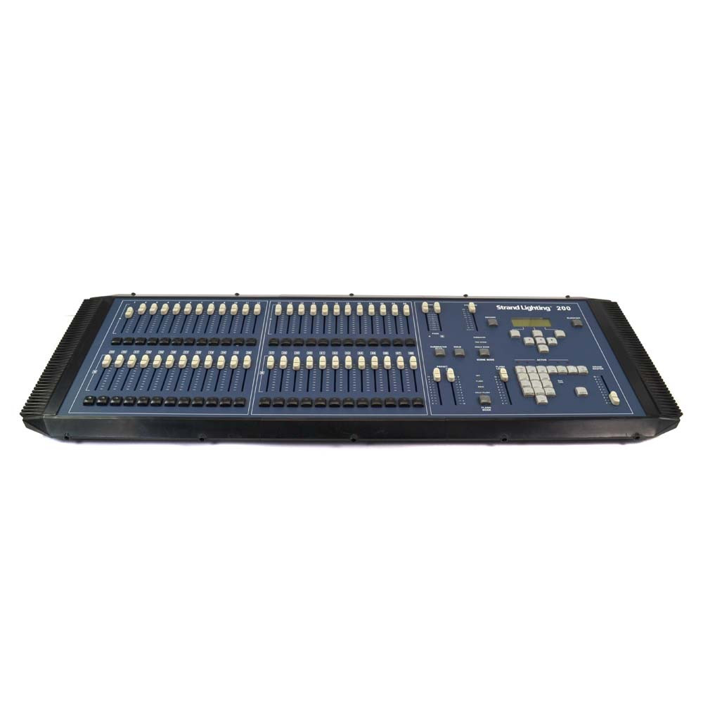 Strand Conslo Strand Lighting 200 24/48 64324 Portable Control Console 24 Effects 99 ...