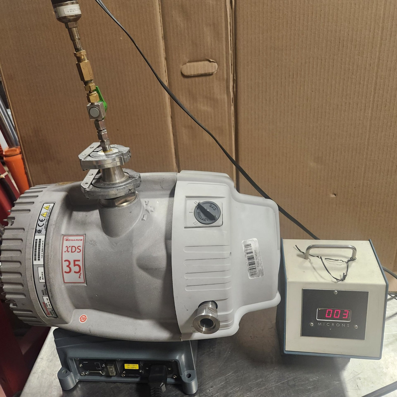 Edwards XDS35i A730-01-983 100-120/200-230V 1PH 50/60Hz Dry Scroll