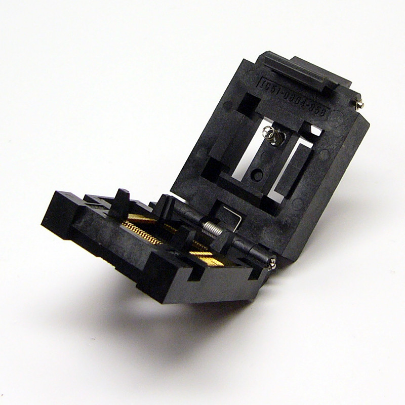 Yamaichi IC51-0804-956 Clamshell QFP Test Socket